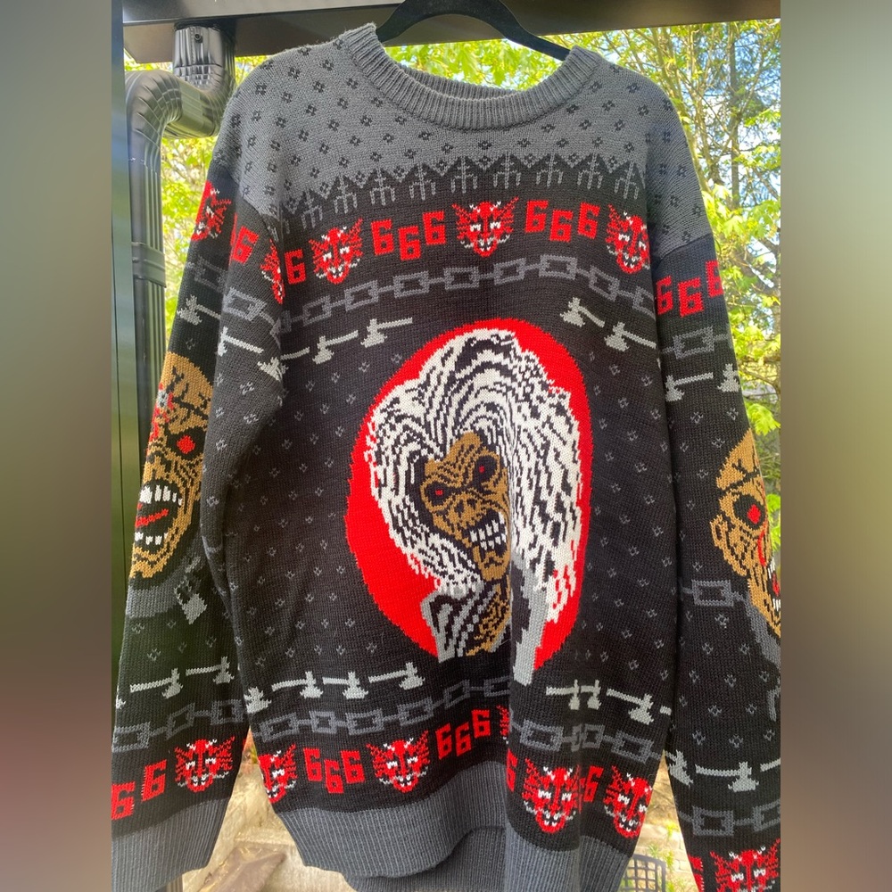 2XL Iron Maiden christmas sweater (Like New)